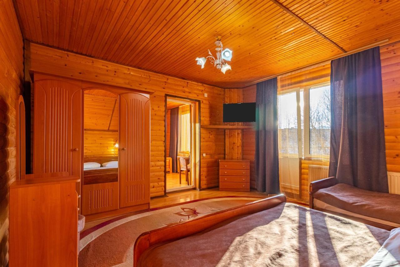 Гуцульська Світлиця Hotell Bukovel Eksteriør bilde
