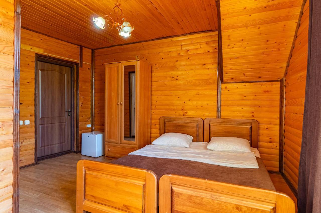 Гуцульська Світлиця Hotell Bukovel Eksteriør bilde